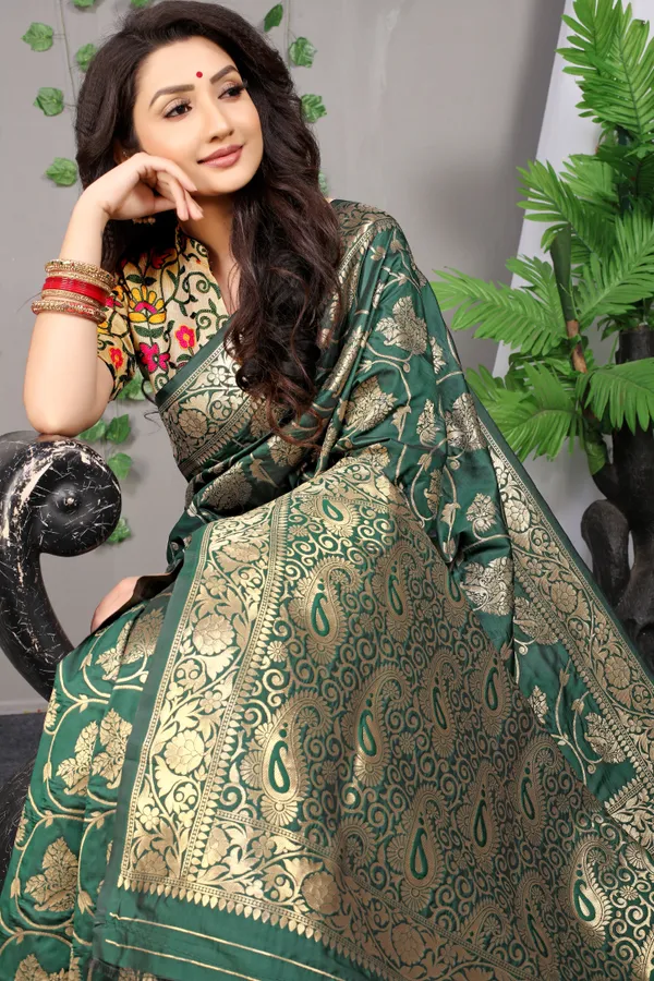 GREEN_ZARI_WORK_PATOLA_SILK_SAREE